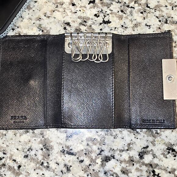 Prada key holder - Picture 10 of 10